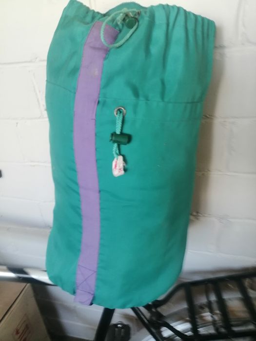 Продам новий спальник.