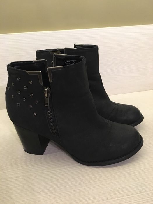 Buty damskie 40 Claudia Ghizzani