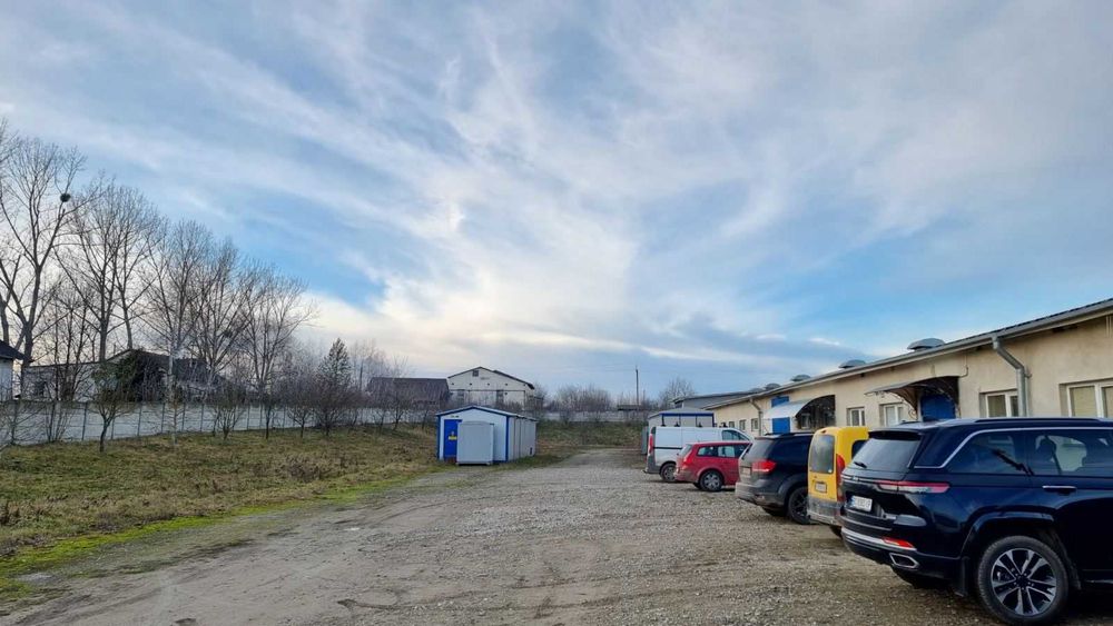 Оренда склад 1836 + 620 кв.м   с.Вікторів