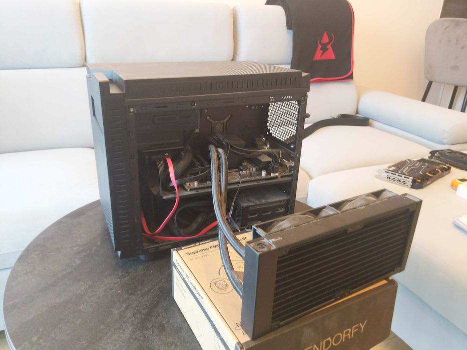 Mocny komputer do gier i pracy