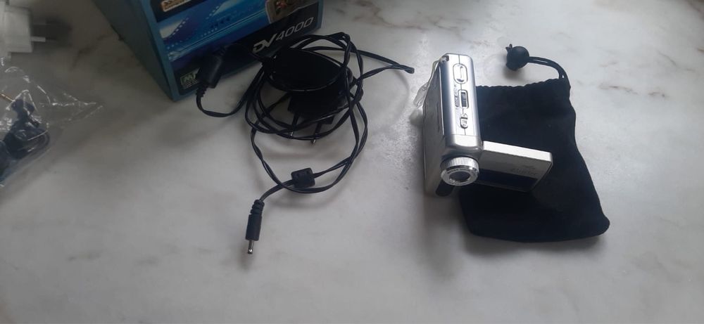 Maquina filmar / fotografar - digital pocket camara