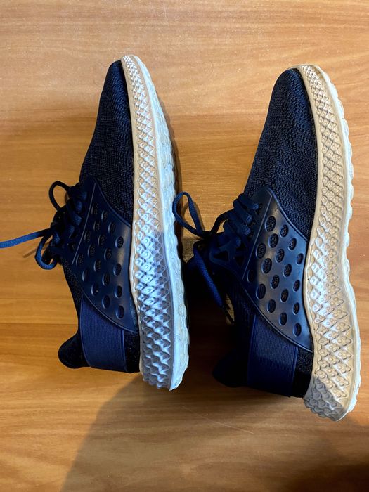 Tenis de desporto tamanho 42