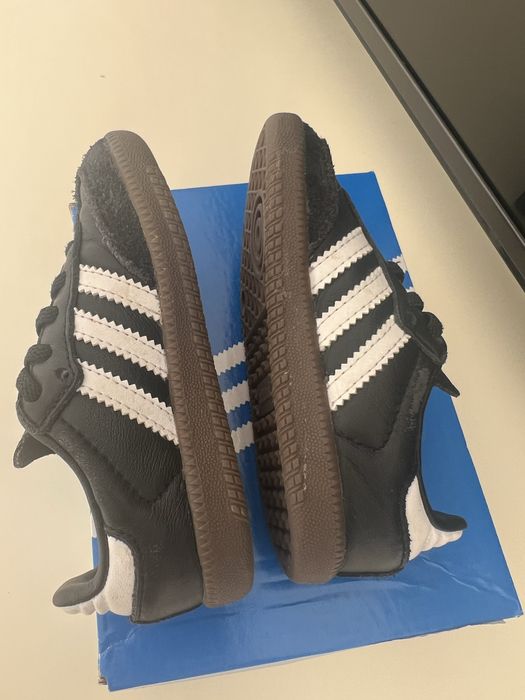 Кросівки adidas samba 22 розмір