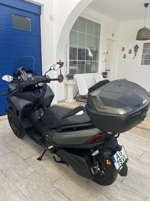 Yamaha Tricity 300cc | 2021 | 10.000 km | Como Nova