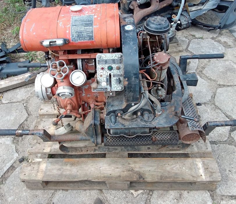 Motopompa strażacka TS 8/8 silnik VW Garbus 1958r.