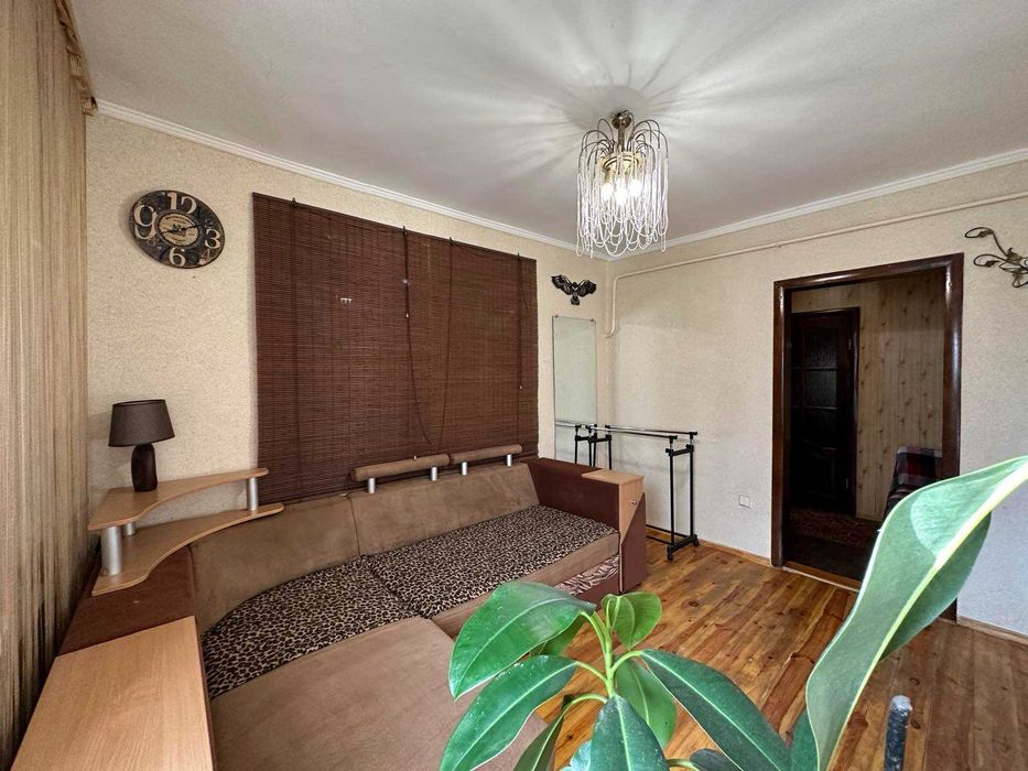 Оренда пів будинку в Тарасівці 100м2 з ремонтом та гаражем