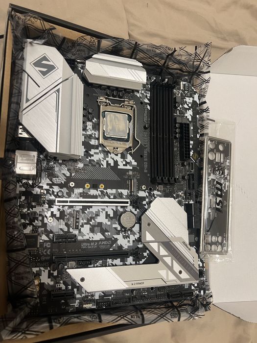 i5 10400f+b460 steel legend+ddr4 16gb