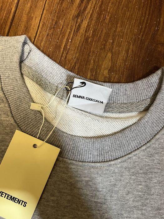 Кофта світшот Vetements fruits | НА РУКАХ