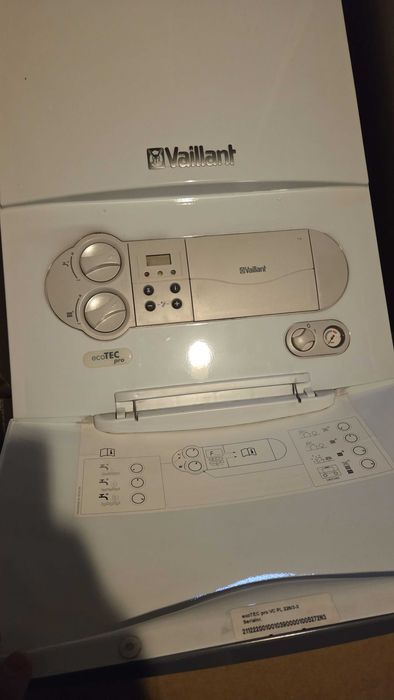 Kocioł Gazowy Vaillant ecoTEC pro VC 226/3-3 kondensacyjny jednofunk.