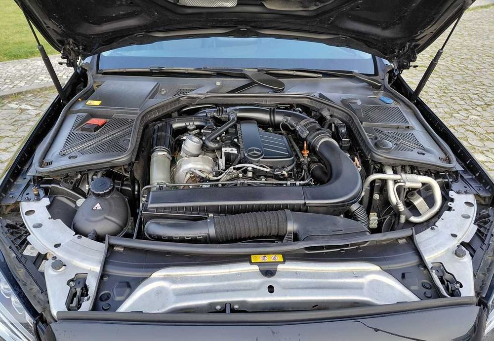 Mercedes-Benz C 200 — fotografia 8