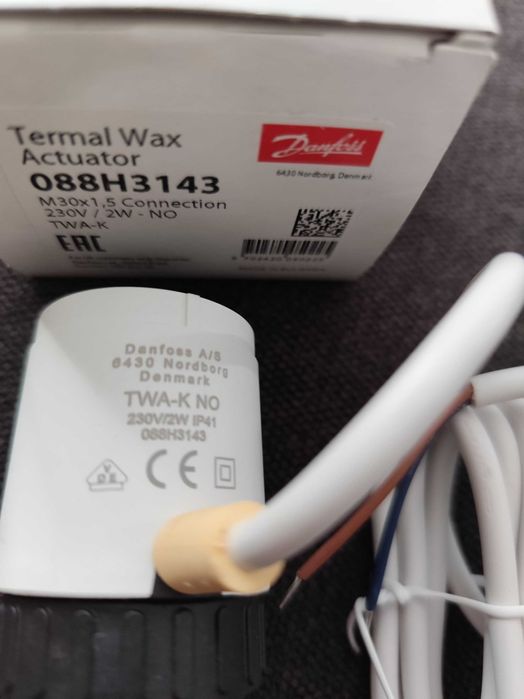 Napęd termiczny Danfoss o nr. katal 088H3143 do wkładek zawor. M30x1,5