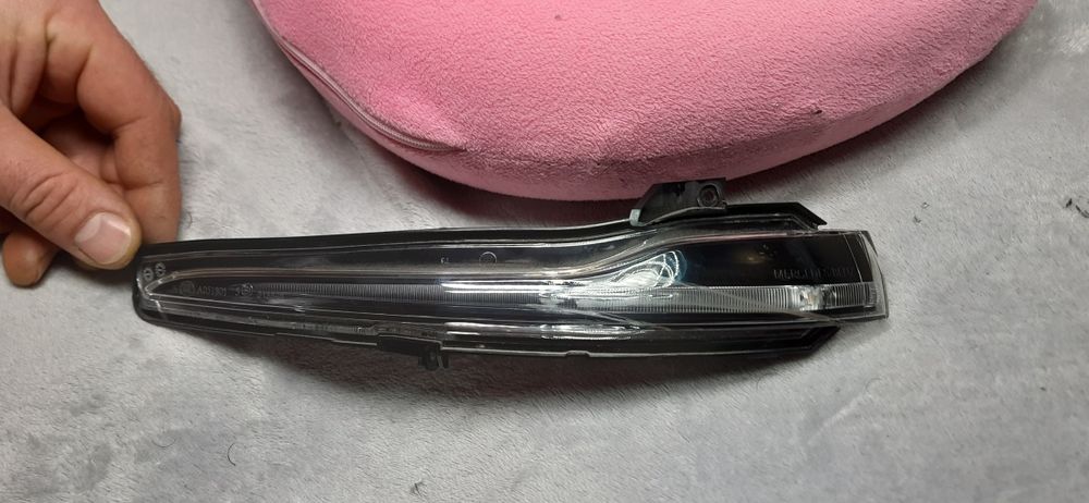 Mercedes-Benz фонарь указателя поворота мерседес 
Ор