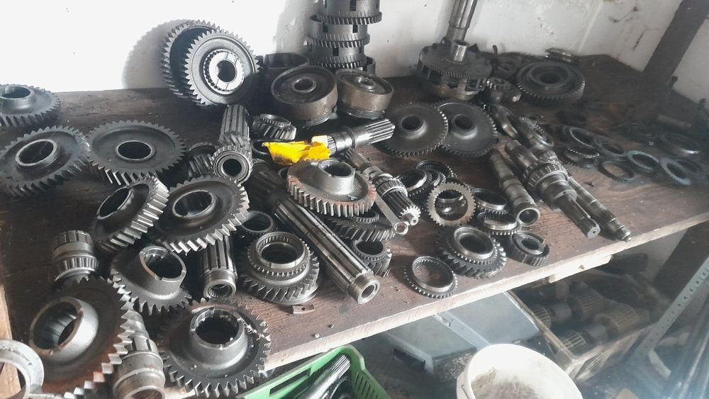 Massey Ferguson kabina części serja 3000 . 3600 . 2745