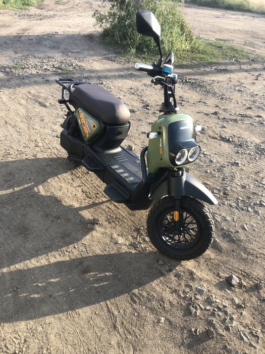 Продам електроскутер 1200w 72v 20ah