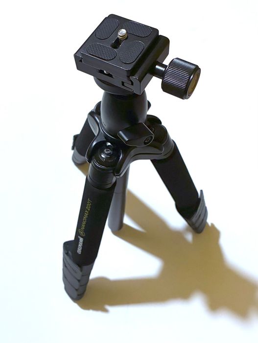 Tripé Cullmann NANOMAX 200T