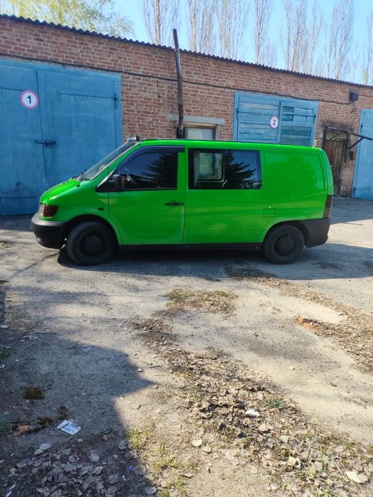 Mercedes vito 108 т .
