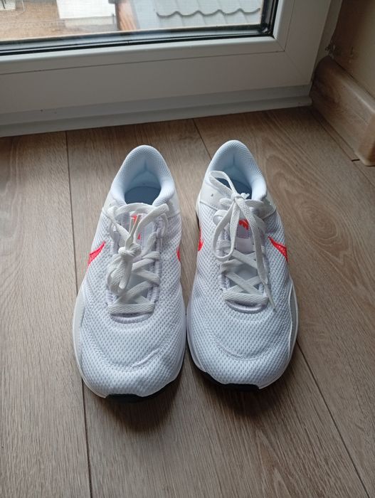 Sneakersy Nike rozm 37,5