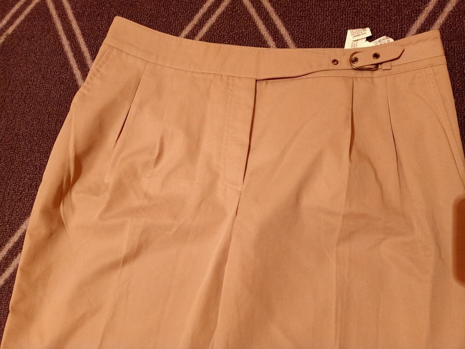 Spodnie damskie nowe 42