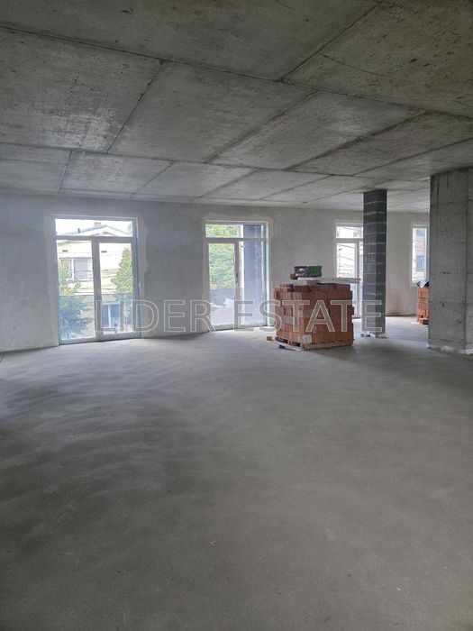 Центр|Оренда комерційного приміщення|фасад| Ужгород|