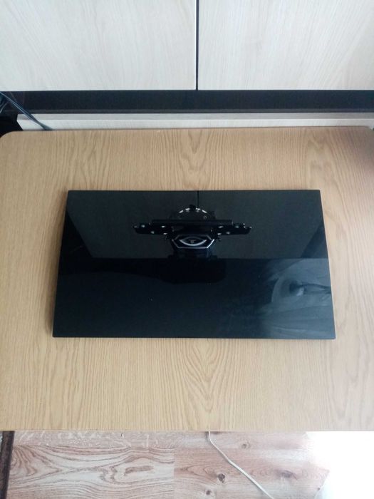 podstawa stopa uchwyt tv sharp aquos kd132wj