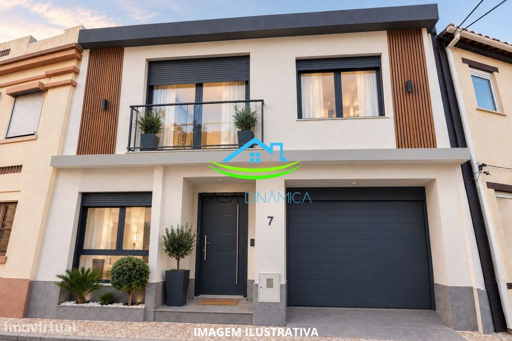 Moradia T4 com Garagem e Terraço em Tavarede