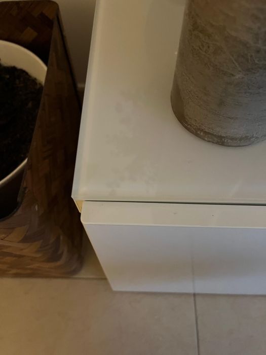 Móvel de TV com tampo de vidro - BESTÅ - IKEA