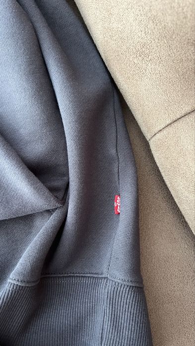 ОРИГІНАЛ  НОВЕ ! Зіп Худі Levi’s  Boxy Fit