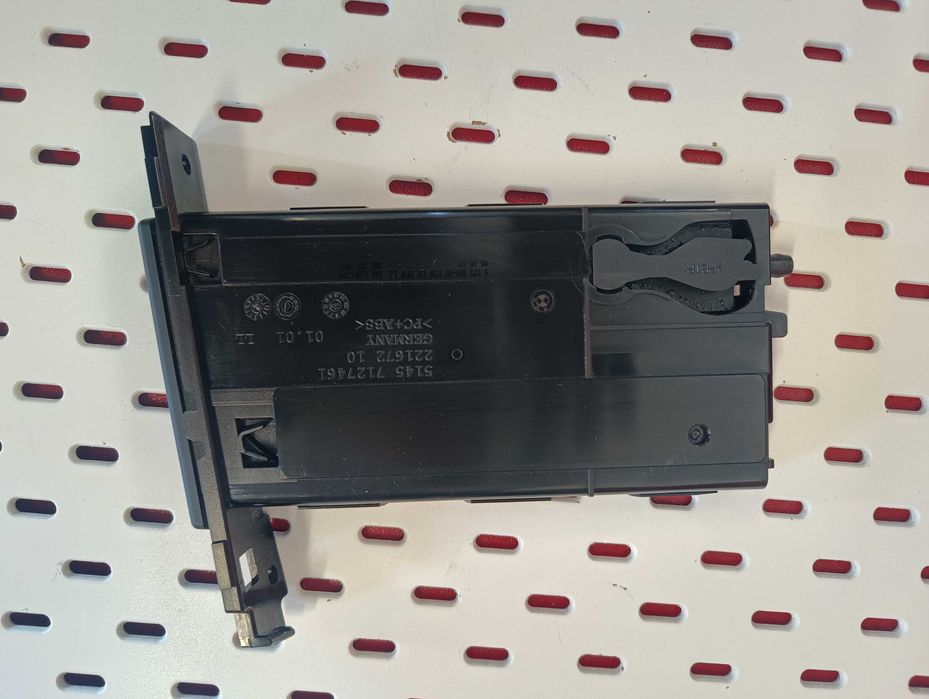 Cupholder uchwyt na napoje BMW E90 E91 E92 oryginał europa