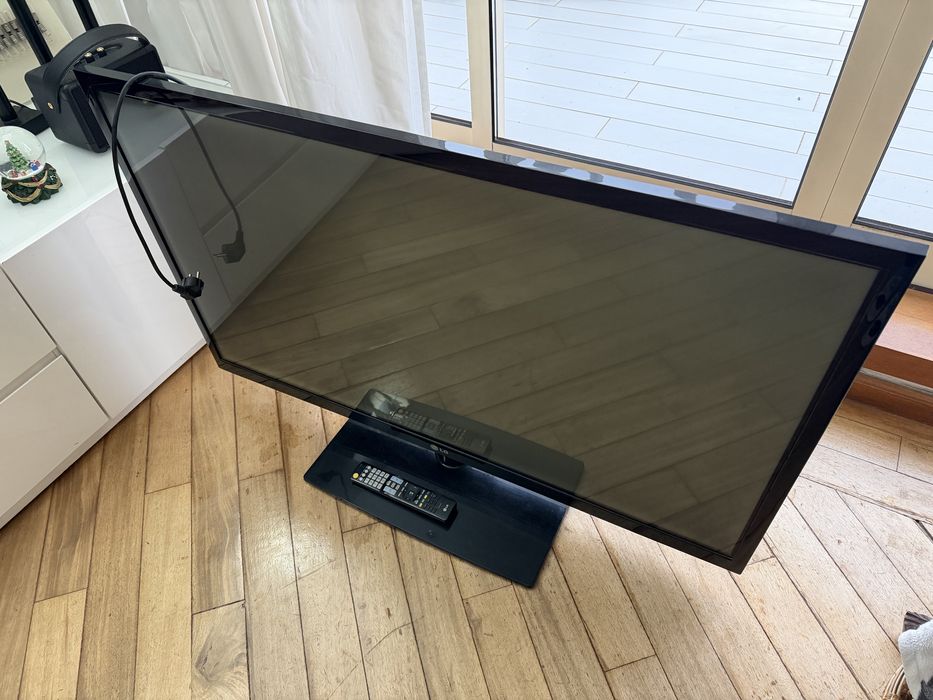 LG 50" (127cm) HD Plasma TV