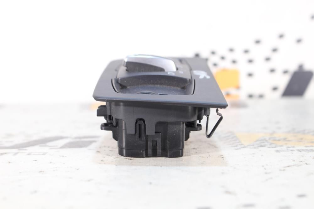 Botão / interruptor electromecânico / relé BMW 3 Touring (F31)