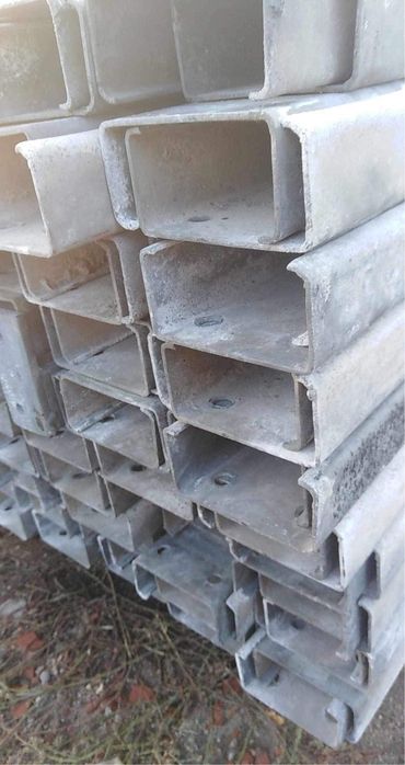 Ceownik ocynkowany 70/40x2mm  stelaż fotowoltaika łaty profil