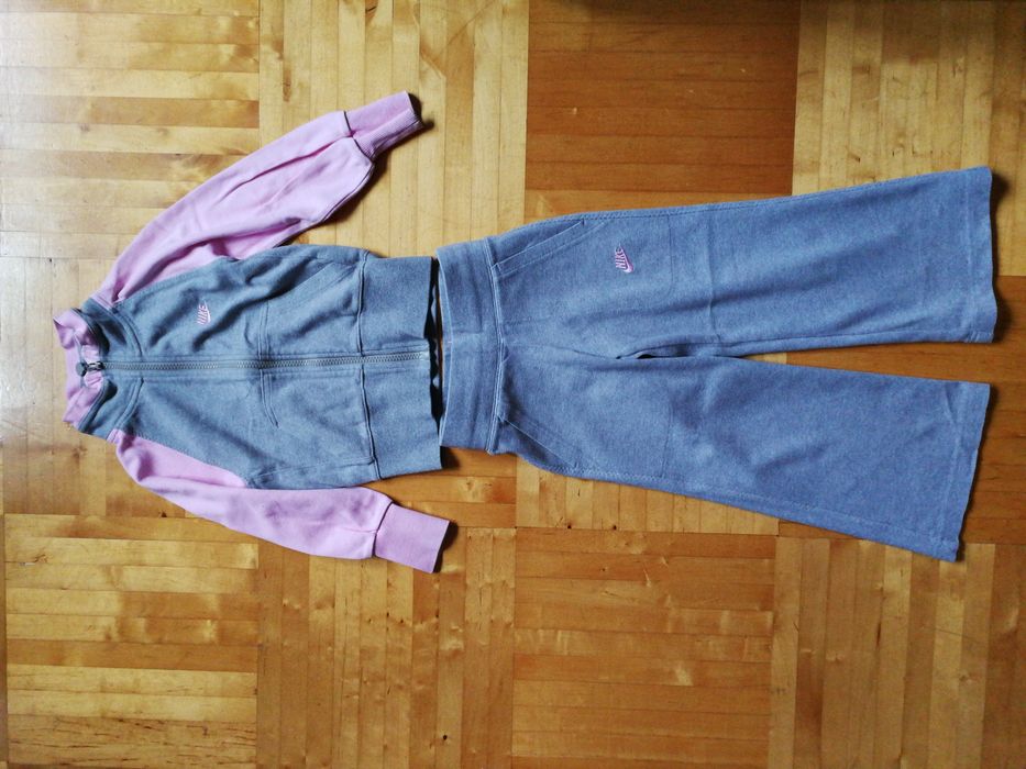 Dres NIKE na 104/110