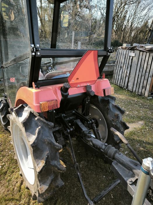Traktor Japoński Shibaura P185F Japoński 4x4