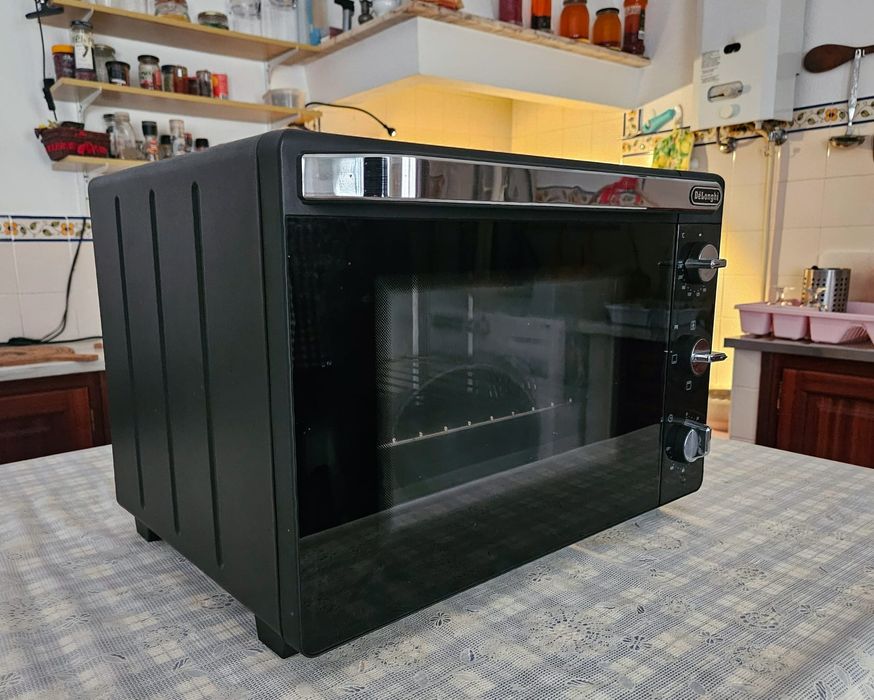 Mini-forno eléctrico DeLonghi