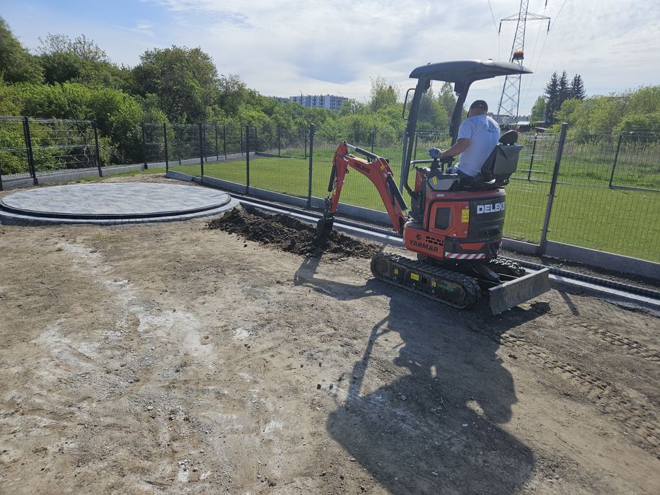 Zakładanie ogrodów, trawniki, systemy nawadniania