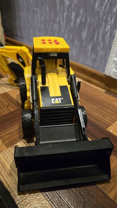 Екскаватор cat іграшка 23 см