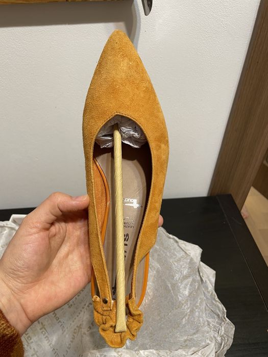 Buty na obcasie Tamaris
