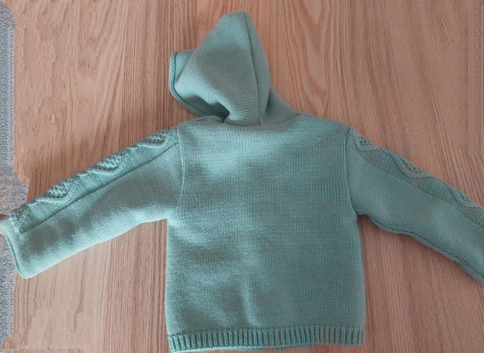 Casaco Malha P/ bebé - Muito Quentinho - 3 / 6 Meses