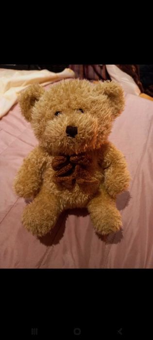 Peluches médios de pêlo artificial - 1 branco e um castanho - Biju