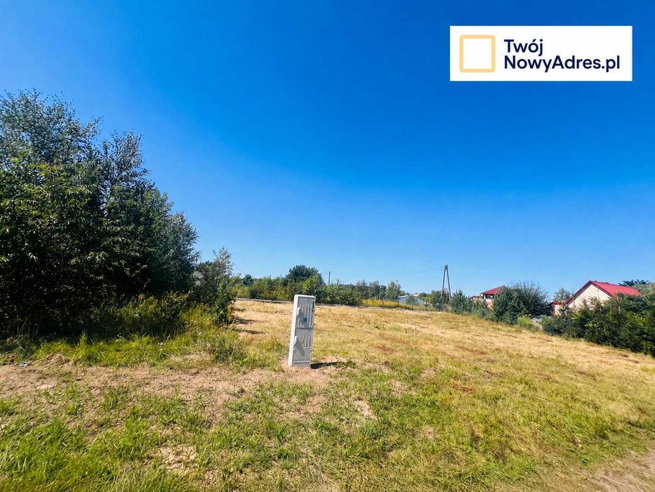 Na sprzedaż działka budowlana 703 m² – Wronki