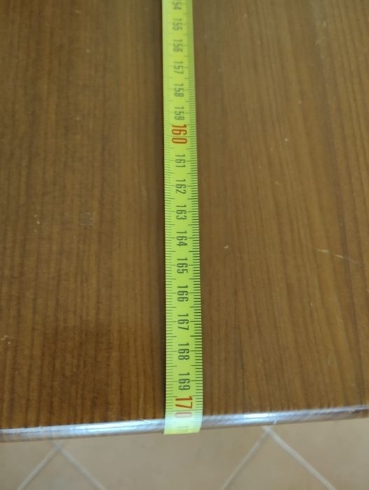 Mesa de jantar extensível + Cadeiras em Madeira Maciça – Pinho Mel