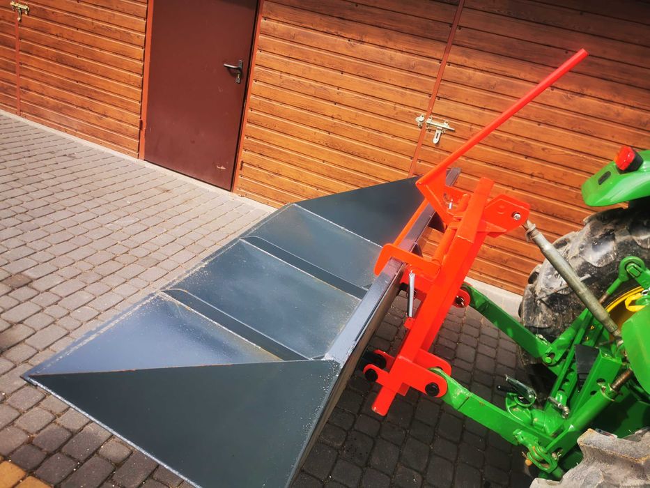 Łycha łyżka pług śniegu kiper na tył ciągnika Ursus Zetor M.F