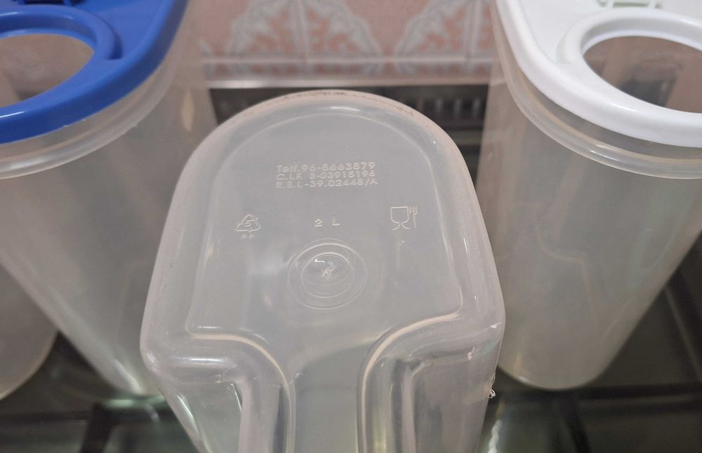 Conjunto caixas de plástico