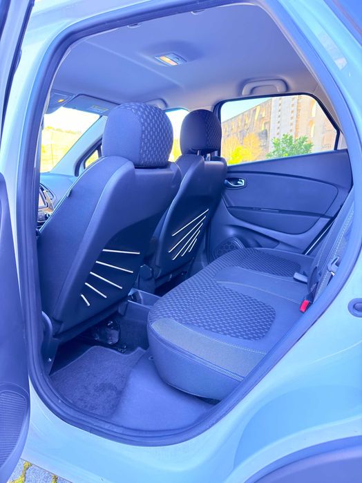 RENAULT Captur 2019 0.9 TCe Intens- 81.000 KM - GPS - Excelente estado