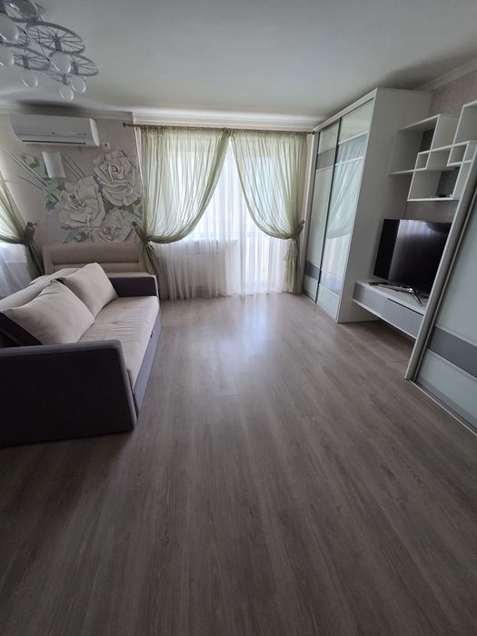 Сдам 3 ком квартиру Длительно