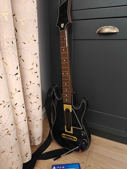 Gra PS4 Guitar Hero + gitara + adapter USB
