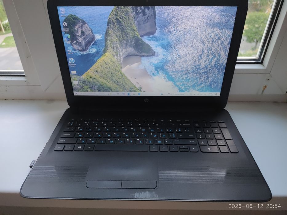 Ноутбук HP 15-ba079dx.
