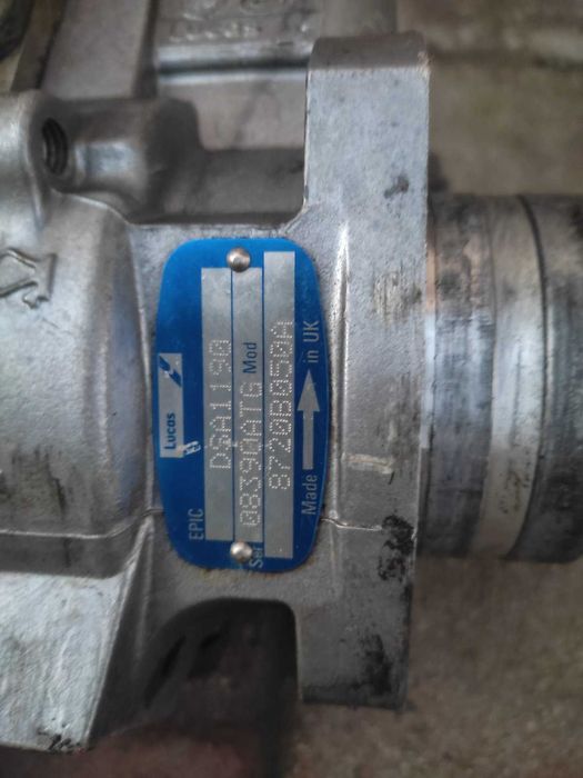 Паливний  насос Lucas (тнвд)  Ford Transit 2.5