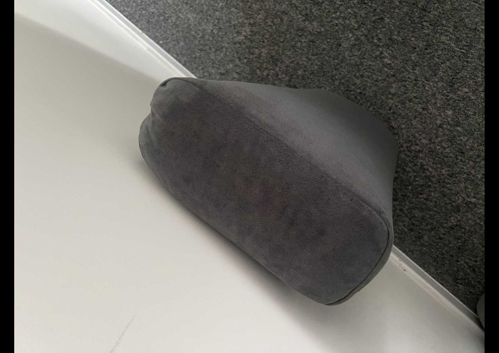 Bolster / wałek do jogi Manduka Enlight Rectangular Thunder szary
