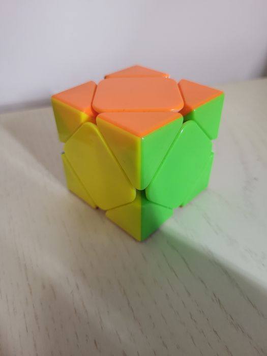 Головоломка Ск’юб Cyclone Boys Magnetic Skewb